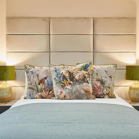 Host & Stay - Black Swan Mews Ρίπον Εξωτερικό φωτογραφία